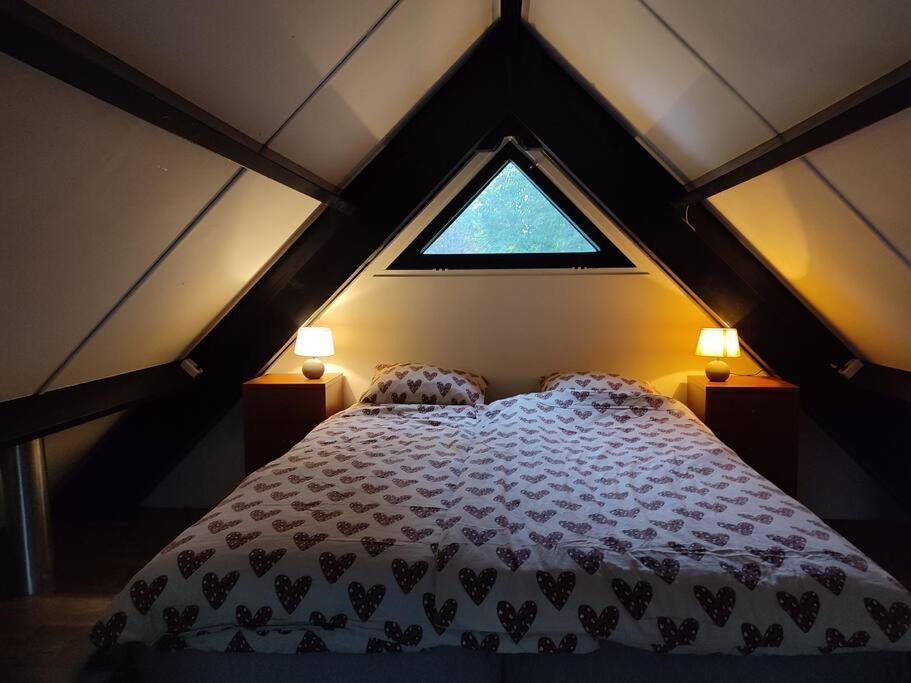 Vrijstaande Recreatiebungalow Met Slaapvide Posterholt Kültér fotó